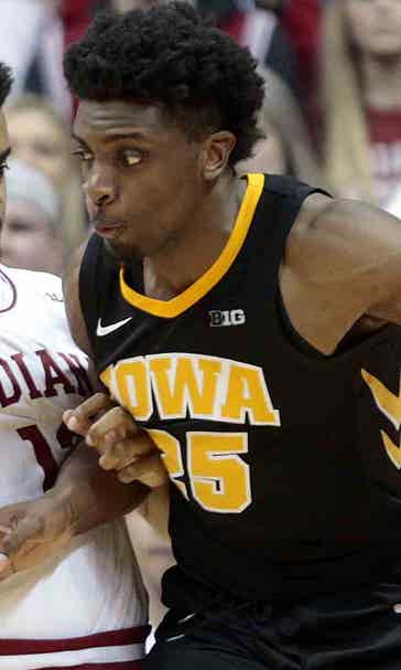 Hoosiers' conference struggles continue with 77-72 loss to No. 20 Iowa